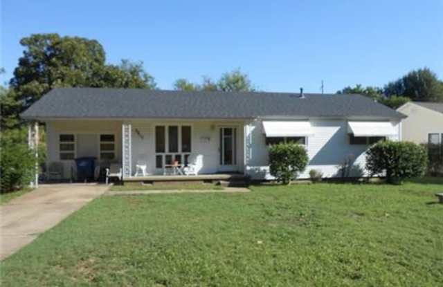 Freshly Updated 4 Bedroom House - 3815 Barry Avenue, Fort Smith, AR 72903