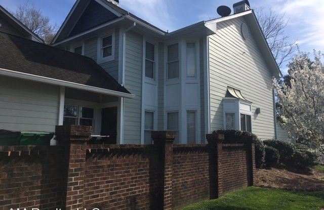 407 Clarkson Green Street Gallery 3
