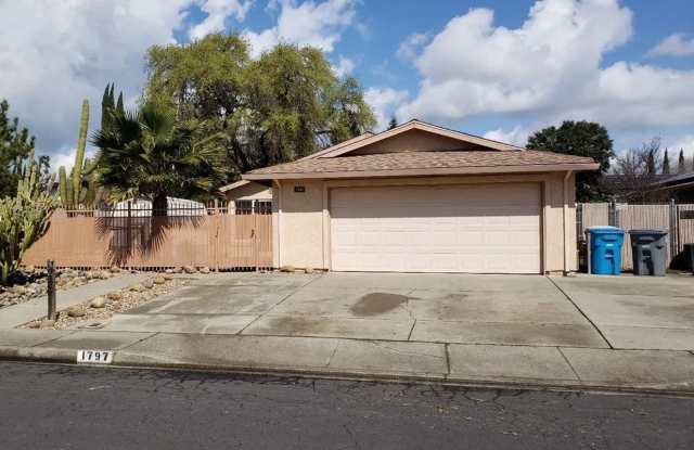 Single level near Southwood neighborhood park. photos photos