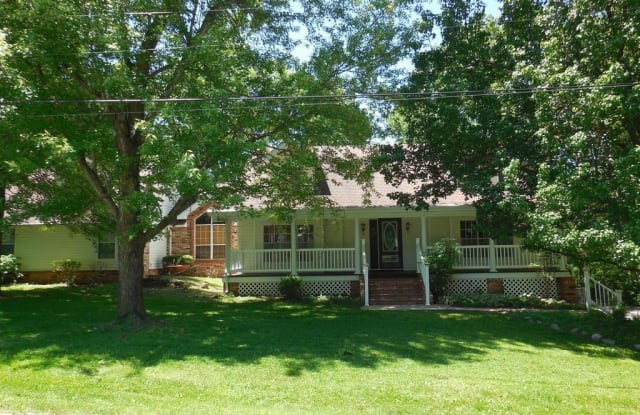 3641 S Elmview - 3641 South Elmview Avenue, Springfield, MO 65804