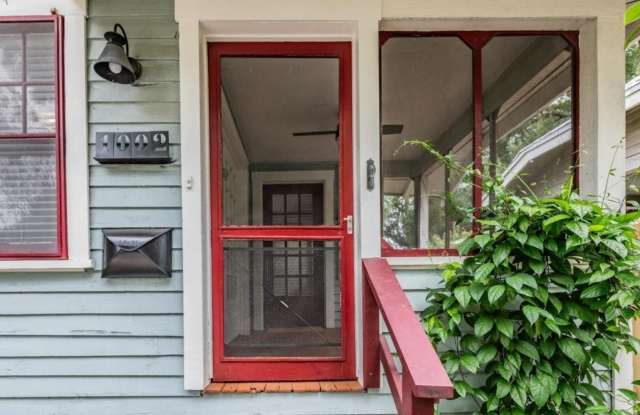 1002 E CRENSHAW STREET - 1002 East Crenshaw Street, Tampa, FL 33604