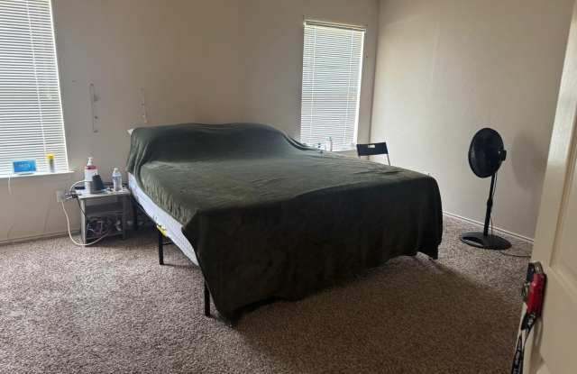 Spacious 4BR House in Pflugerville photos photos