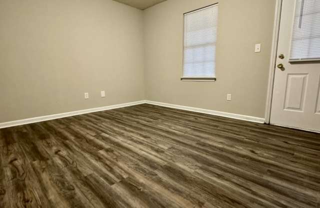Stanton Pointe Apartments II Gallery 2