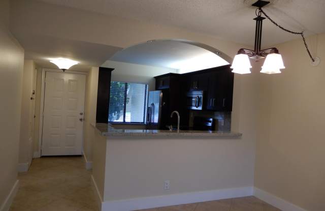 6585 Somerset Drive photos photos
