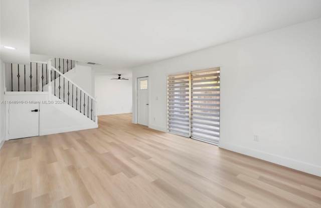 6715 W 24th Ct - 6715 West 24th Court, Hialeah, FL 33016
