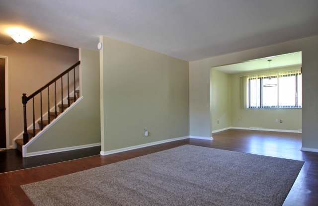 9117 East Chenango Avenue Gallery 3