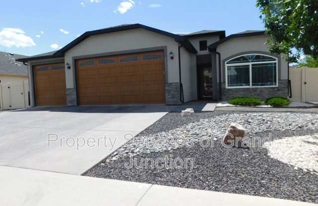 2473 Apex Avenue photos photos