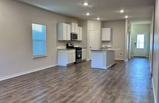 21328 Ruby Gallery 3