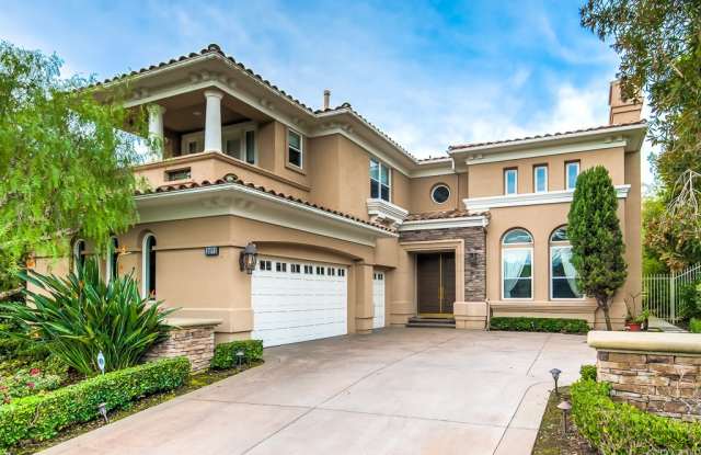 30901 Marbella Vista Gallery 2