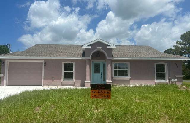 3/2/1 Single Family Home Available-Cozy Peaceful Living in Lake Placid photos photos