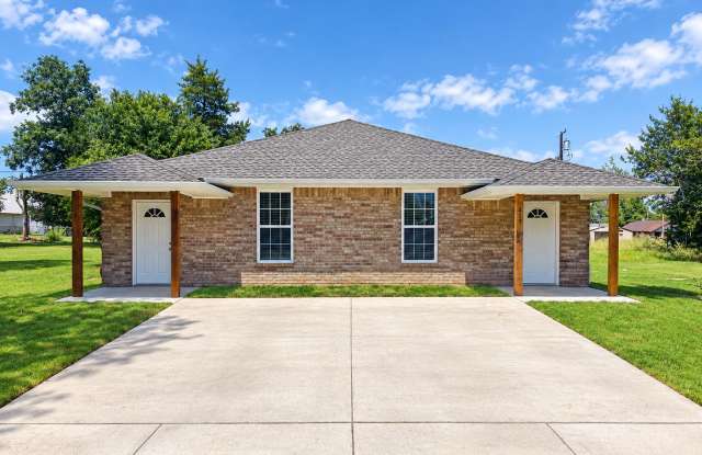 Brand-New 3-Bedroom Duplex for Rent in Lawton, OK Gallery 1