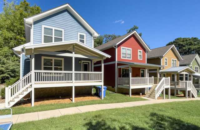 Charming Three-Bedroom Cottage in Oakley photos photos