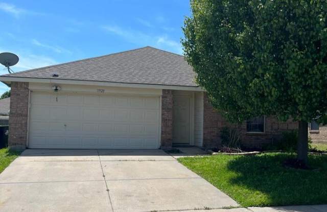 11928 Shine Avenue photos photos