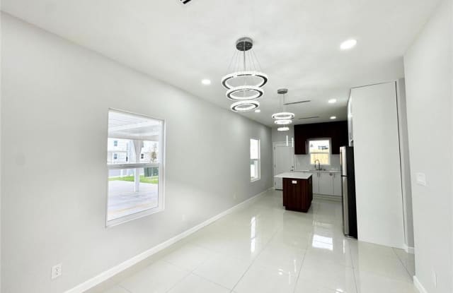4601 Larkspur Ave Gallery 3