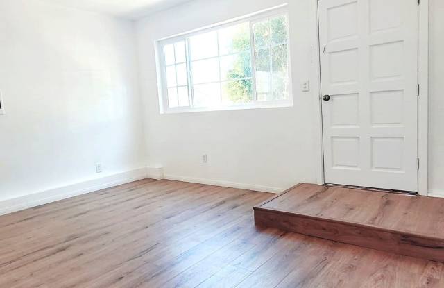 2 Bedroom Apartment in San Diego photos photos