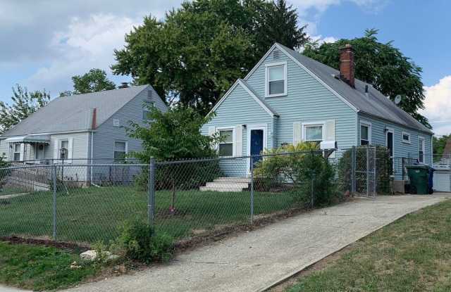 780 E. Brighton Road Gallery 2