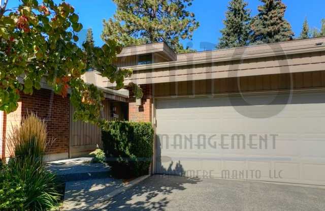 Peaceful Manito Townhome in Harvard Park Gallery 2