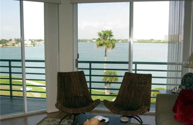 8021 SAILBOAT KEY BOULEVARD S Gallery 4
