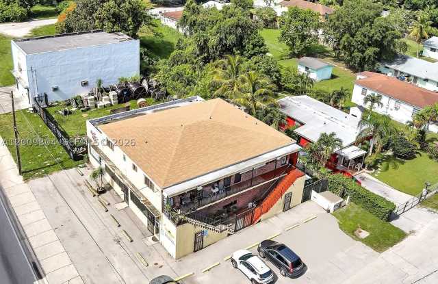 4840 NW 27th Ave photos photos