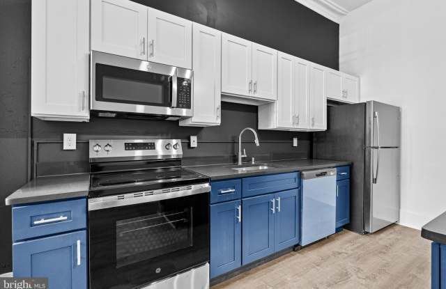 1308 W LEXINGTON STREET photos photos