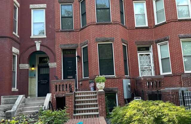 1314 N CAROLINA AVENUE NE - 1314 North Carolina Avenue Northeast, Washington, DC 20002