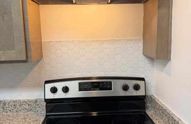 9219 Tamarron Dr Gallery 1