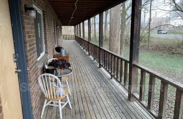 189 W Patterson Ave photos photos