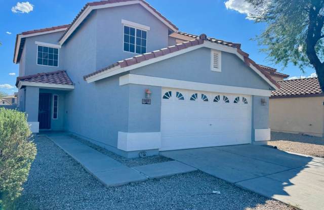 GREAT 4BEDROOM/3BATH HOME WITH ALL THAT YOU NEED!!! Gallery 1
