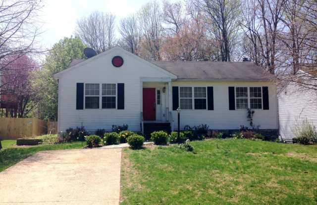 MINUTES TO QUANTICO (TBS) photos photos