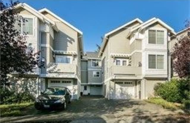 8529 Stone Avenue N. #B - 8529 Stone Avenue North, Seattle, WA 98103