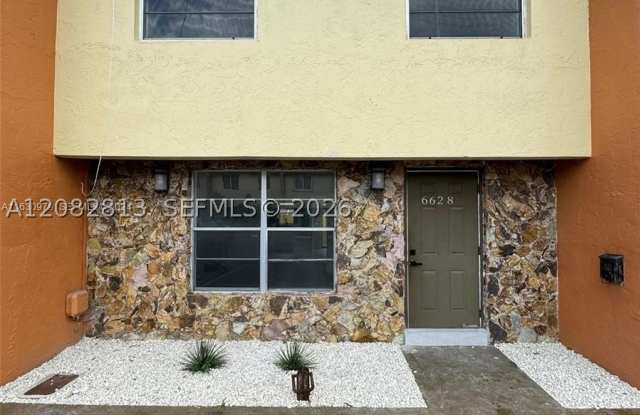 6628 SW 41st St photos photos