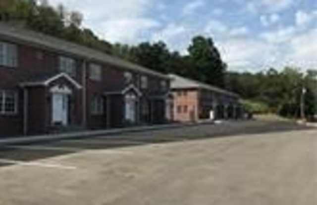 33 Route 17 photos photos