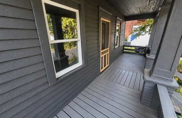 The Voris Bungalow Gallery 4