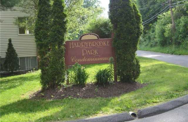 23 Harry Brook Village - 23 Harry Brook Village, Litchfield County, CT 06776
