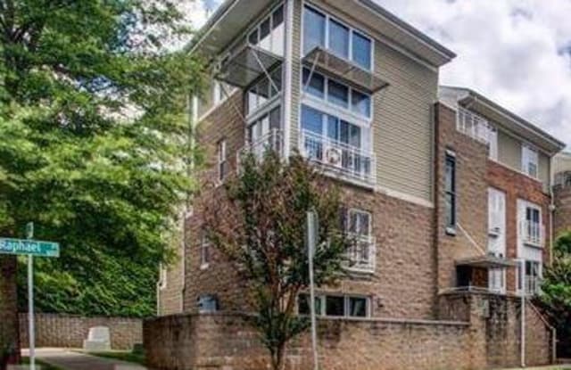 613 Raphael Place - 613 Raphael Pl, Charlotte, NC 28205