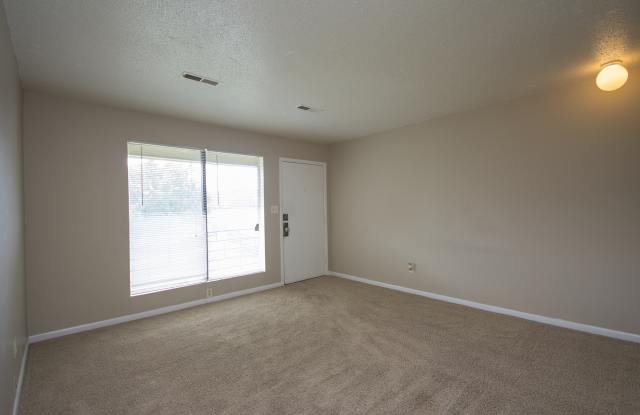 Cedarbrook Apartments Gallery 4