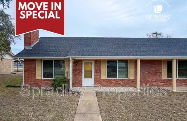 801 Apache Dr photos photos