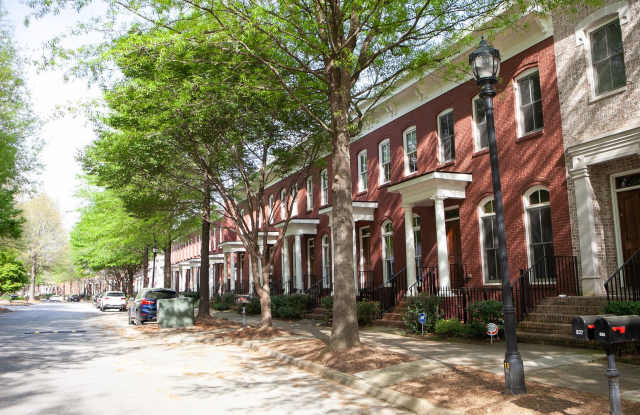 Fantastic 2+ bedroom 3 bath townhome in incredible Inman Park photos photos