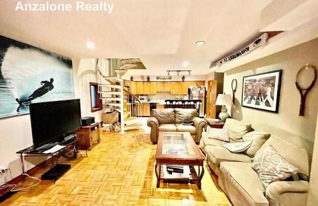 2 Webster Pl. photos photos