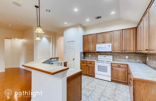 15715 Luna Ridge Gallery 4
