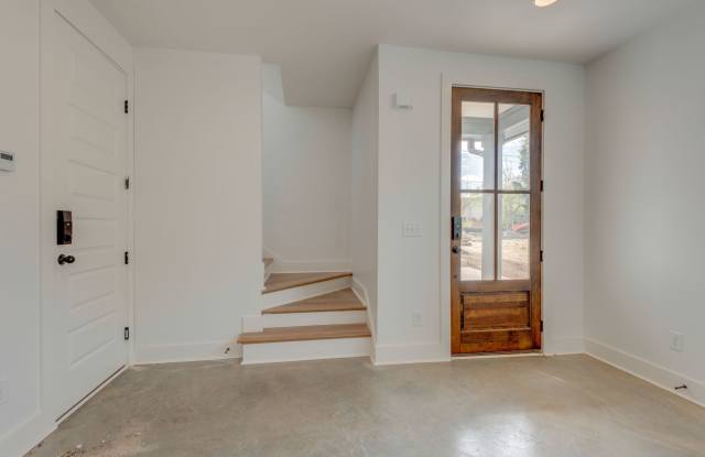 934 McFerrin Ave Gallery 2