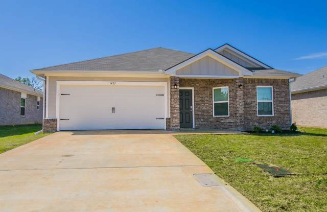 1427 Monterey Dr photos photos