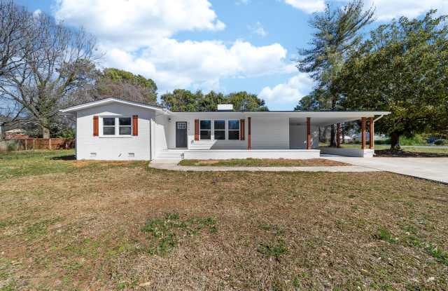 2714 Armstrong Park Drive photos photos