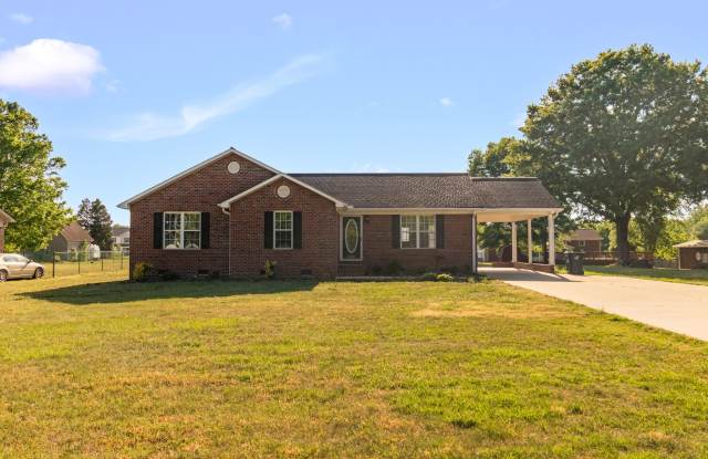 Beautifully Updated 3 bedroom, 2 bathroom Brick Ranch in Lexington photos photos