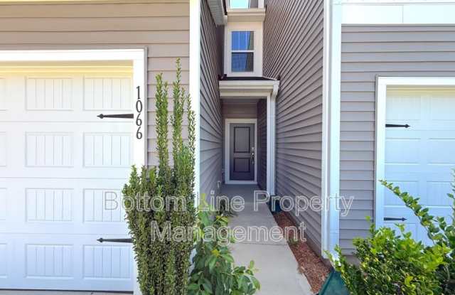 1066 Plumcrest Dr Gallery 2