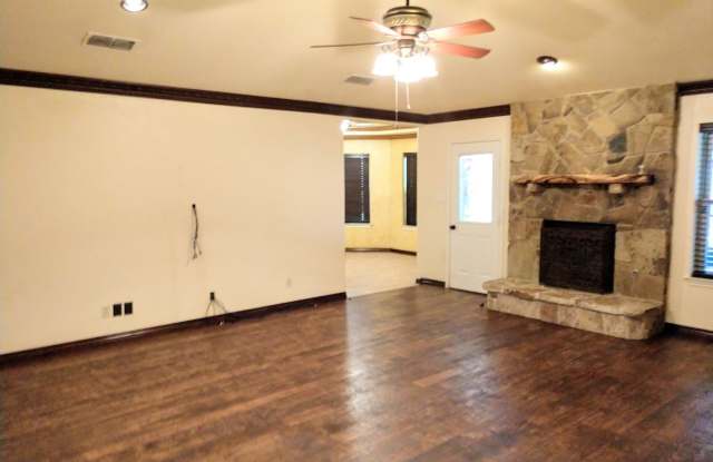 1 Lakewood Dr - 1 Lakewood Drive, Hickory Creek, TX 75065