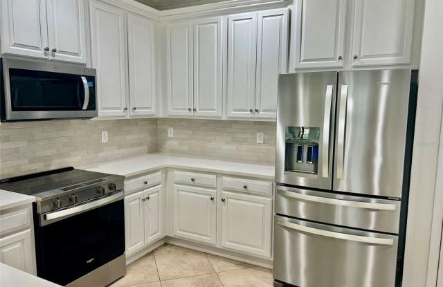 5532 SUNSET FALLS Drive Gallery 3