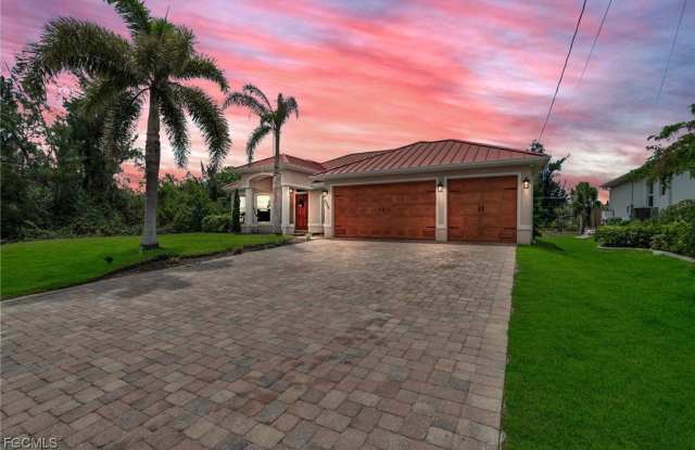 3326 SW 8th Street photos photos