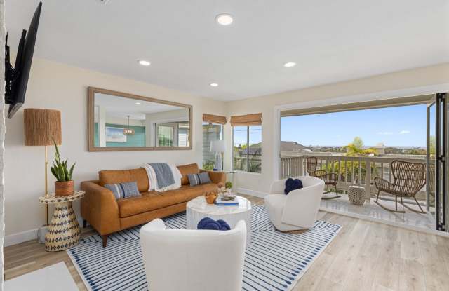 Ocean View Leucadia Townhome | Walk to Beach, Dining  More photos photos