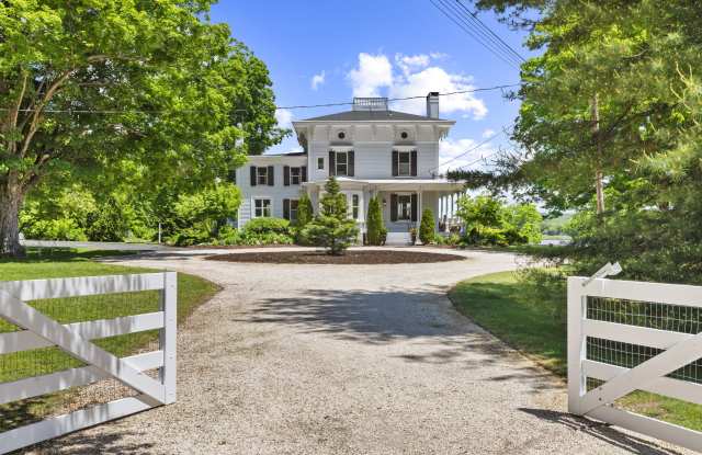 1 Foxboro Road photos photos